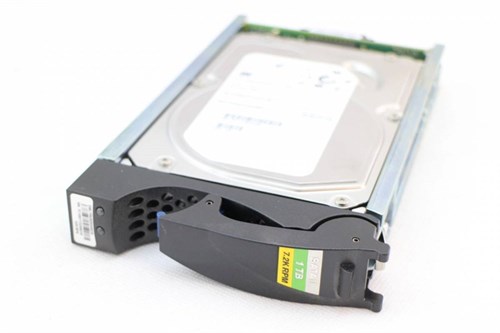 005049070 Жесткий диск EMC 1tb 7.2k 3.5in 4Gb FC HDD for CX  Shipping 005049070 - фото 150245