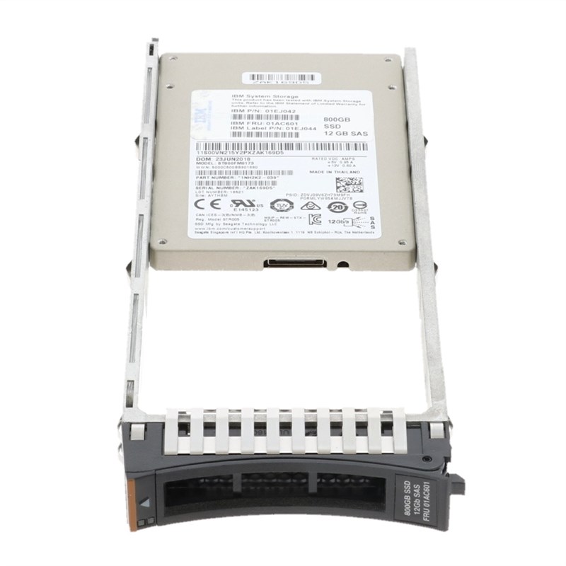 45W7454 Жесткий диск IBM 450GB 10K 6G SAS 2.5 CCIN G45B DS8800 45W7454 - фото 264214