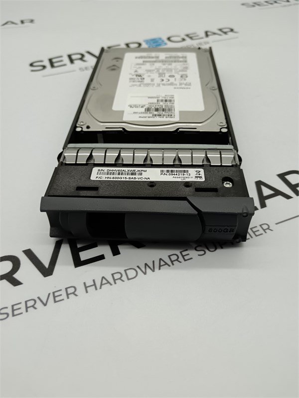 X412A-R6 Жесткий диск NETAPP NetApp Disk 600GB 15K SAS 3.5" DS4243 X412A-R6 - фото 357539